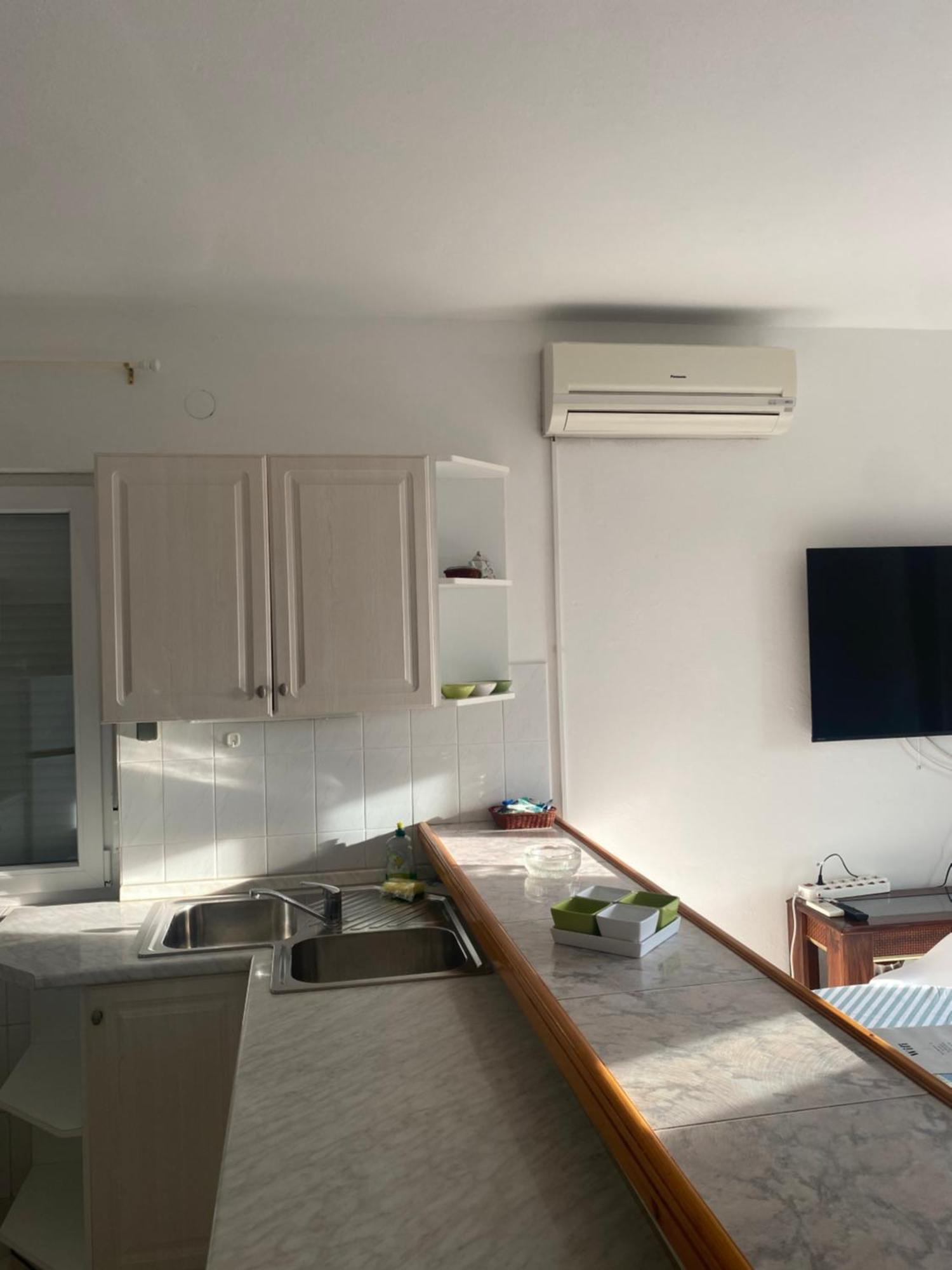 Bura Apartment *